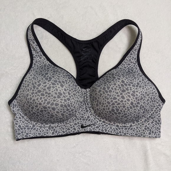 Nike Dri-FIT pebble pattern padded sports bra
